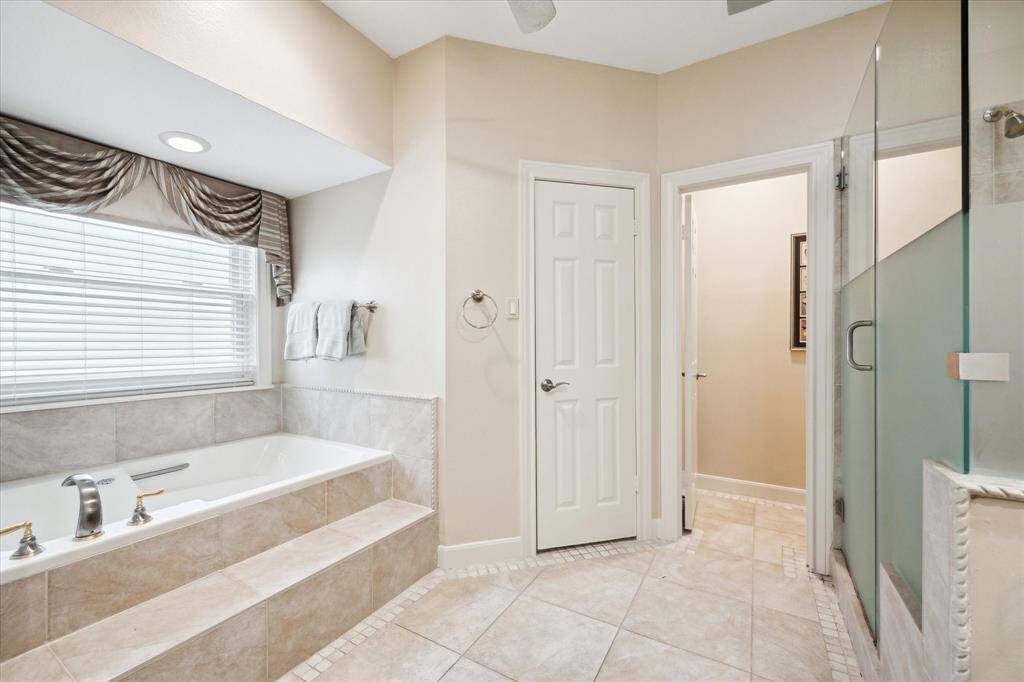 Primary bath.