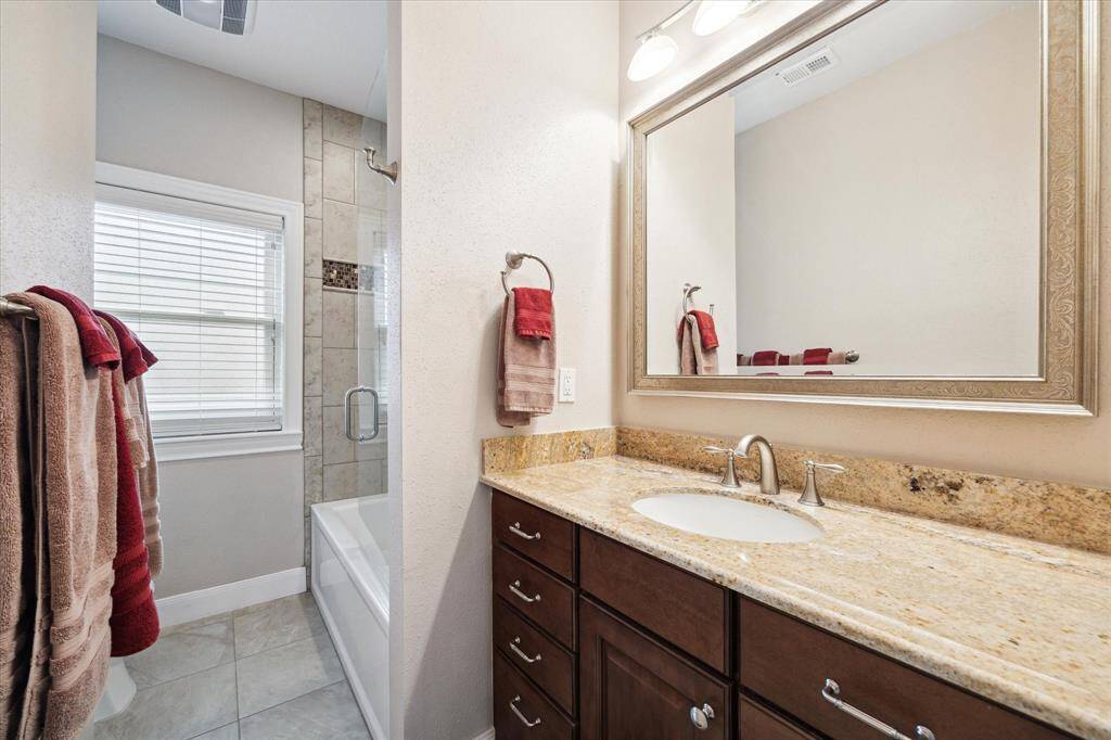 Secondary bath.