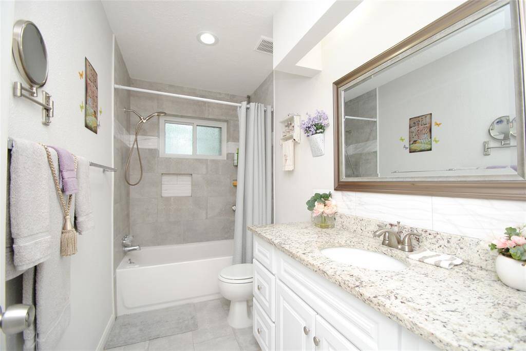 Secondary Bathroom