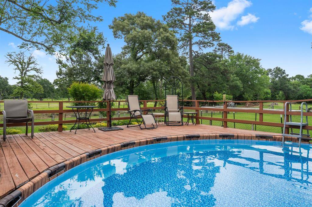Fire up the smoker and crack open a cold one, this space is ready for summer! Enjoy total privacy right here in your own personal oasis.