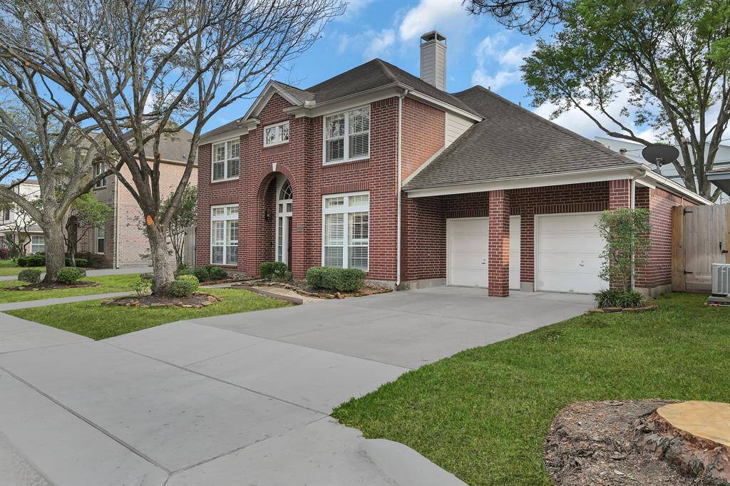 Thank you for visiting 2507 Watts St!