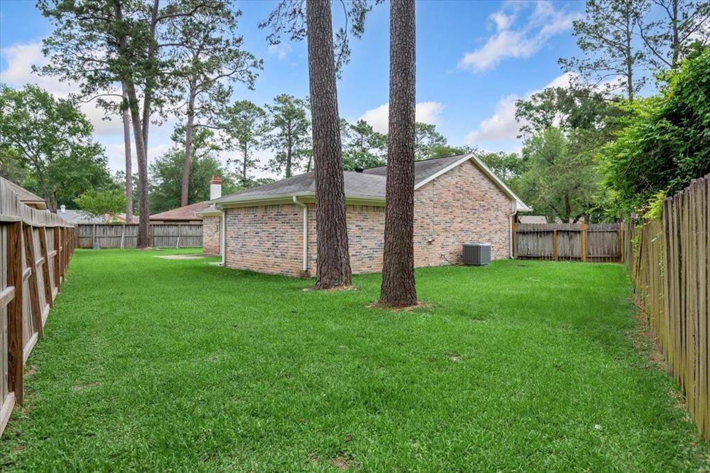 Another HUGE side yard