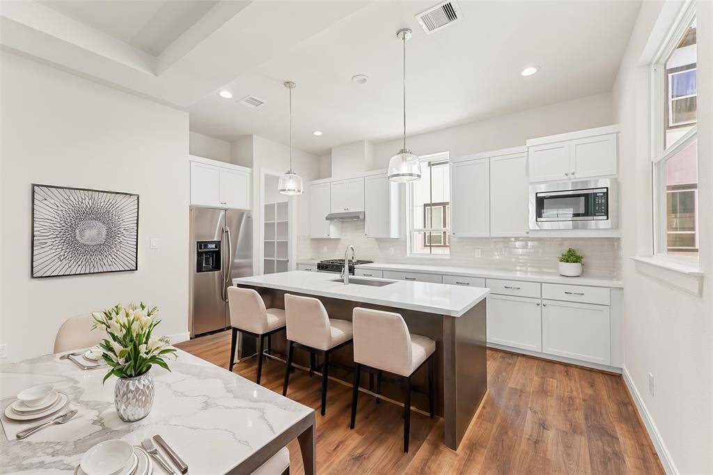*Photos of similar floor plan. Finishes may vary.