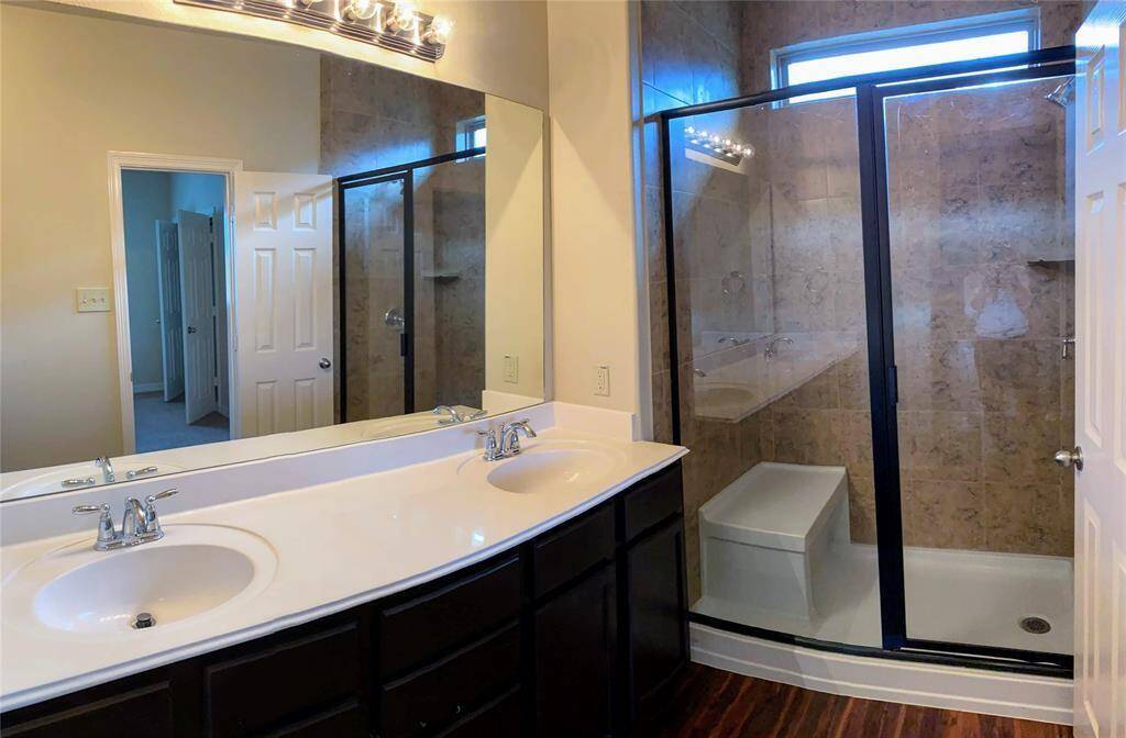 Master Bath has Large walk in shower with Seat!