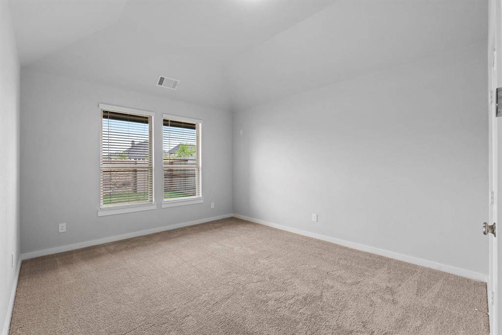 Another perspective of the primary room.