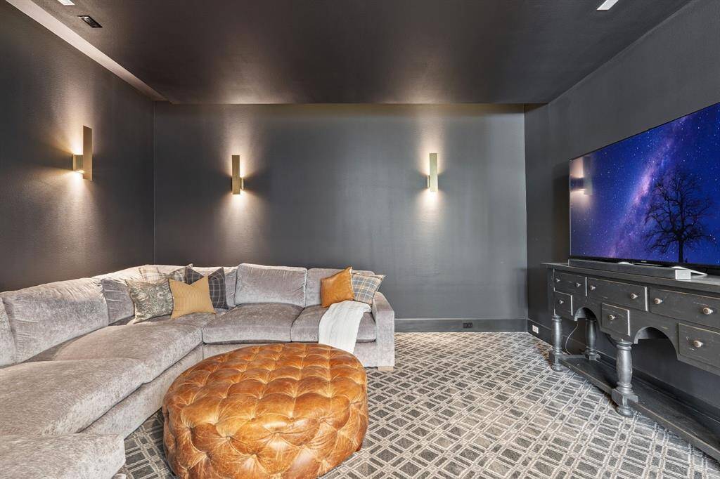 Imagine a fun cozy night home with the family!