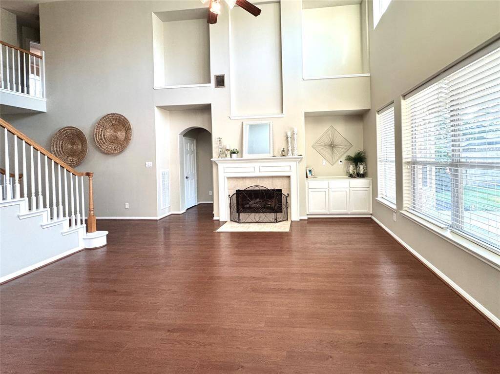 Another view of the family room.