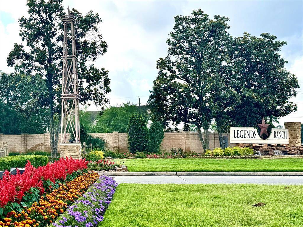 Main Entrance to Canyon Lakes at Legends Ranch