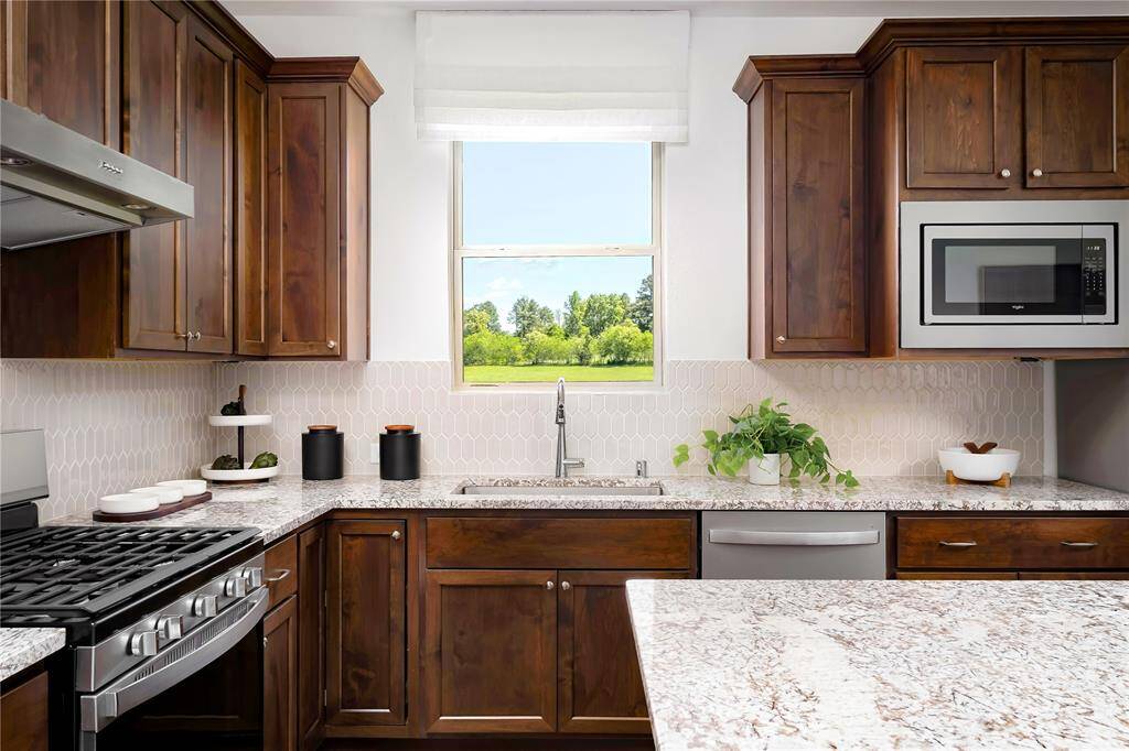Model home photo shown. Actual interior and exterior selections may vary by homesite.
