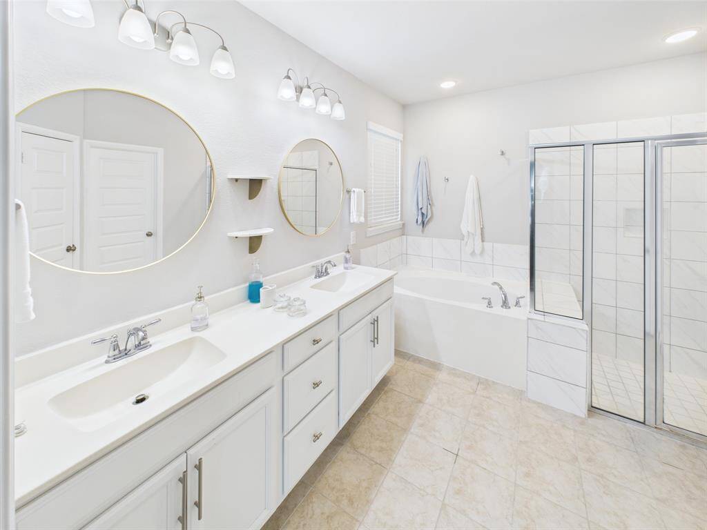 Double SInks