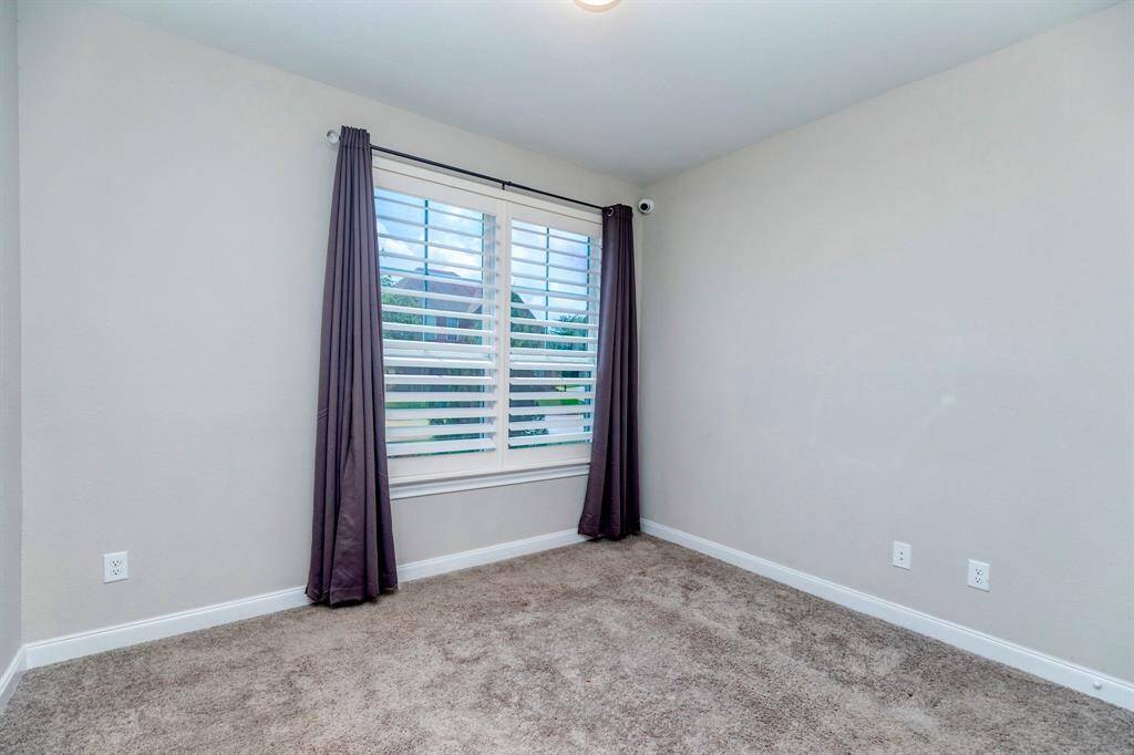 THERE IS A SECOND BEDROOM DOWN