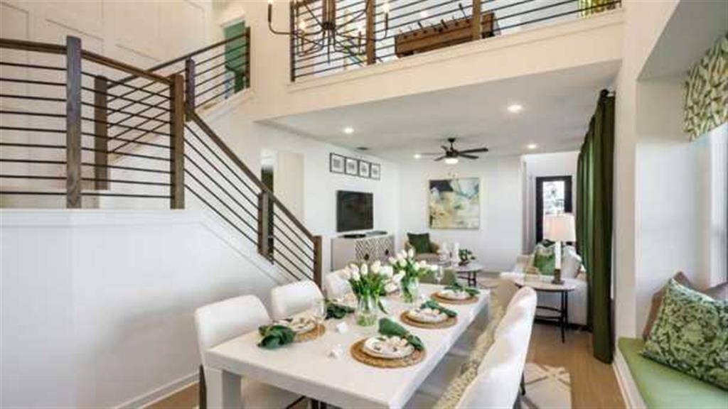 Family Room 9