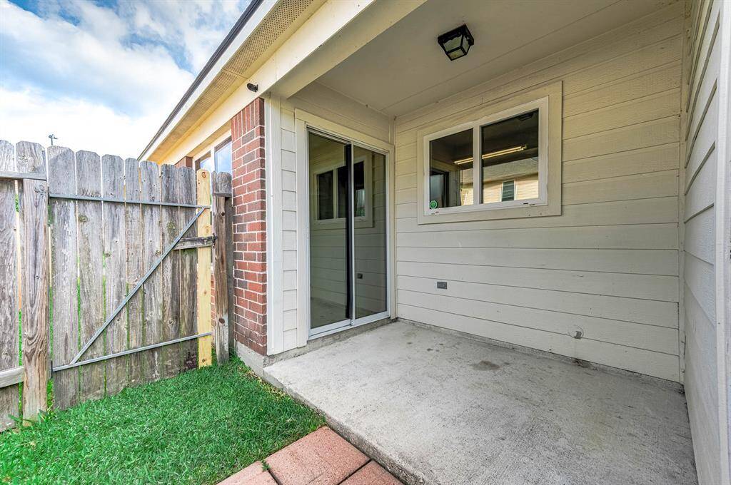 Porch Area Off Kitchen