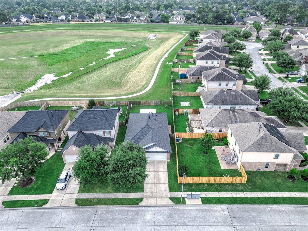 No Back Neighbors.