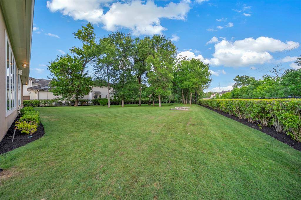 Another view of the spectacular 2/3 acre lot in Avalon at Riverstone!