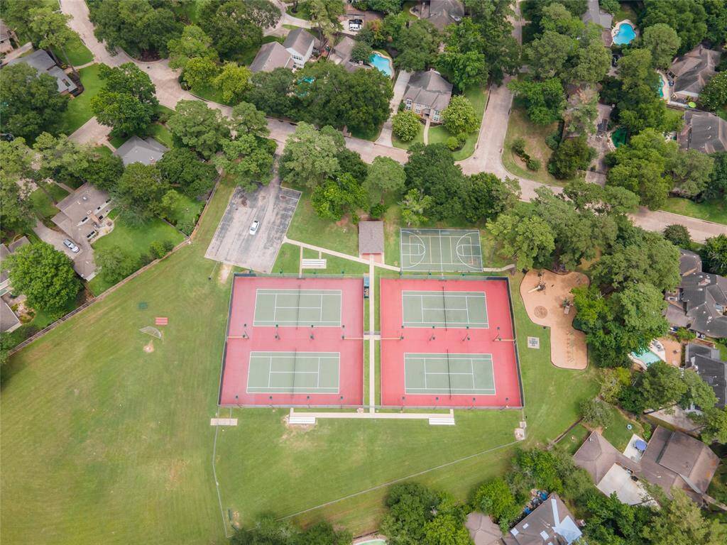 Neighborhood Tennis Courts.