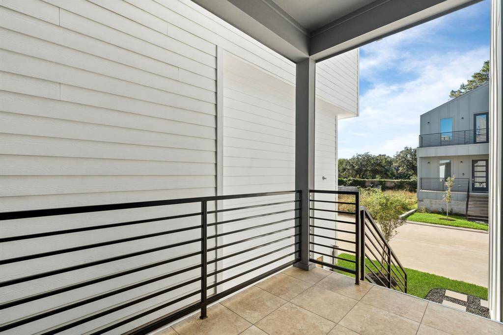 Expansive front porch
