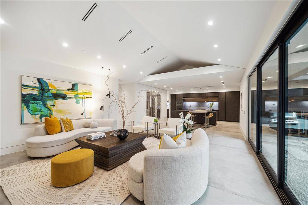 A Stunning fusion of timeless elegance and modern sophistication, this picture-perfect home is straight from the pages of an architectural and design magazine.