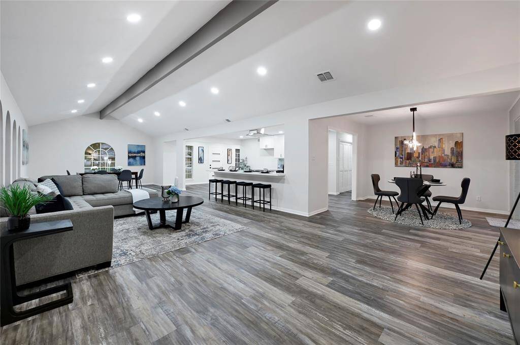 A wider angle of the whole living space.