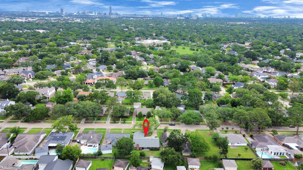 Nestled in the desirable Maplewood neighborhood