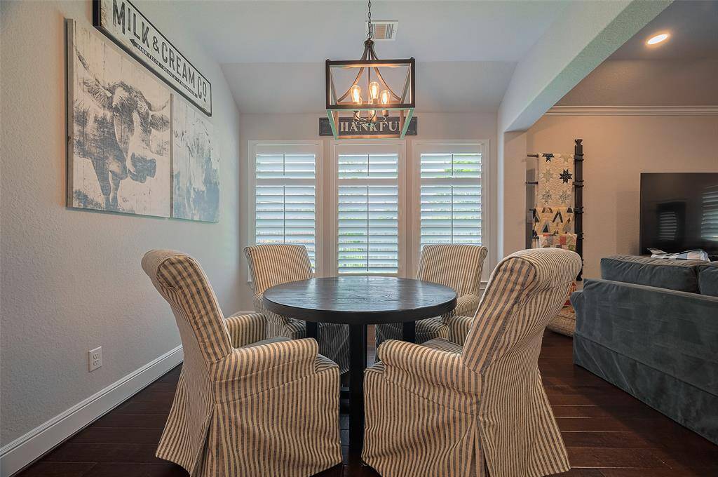 Breakfast area