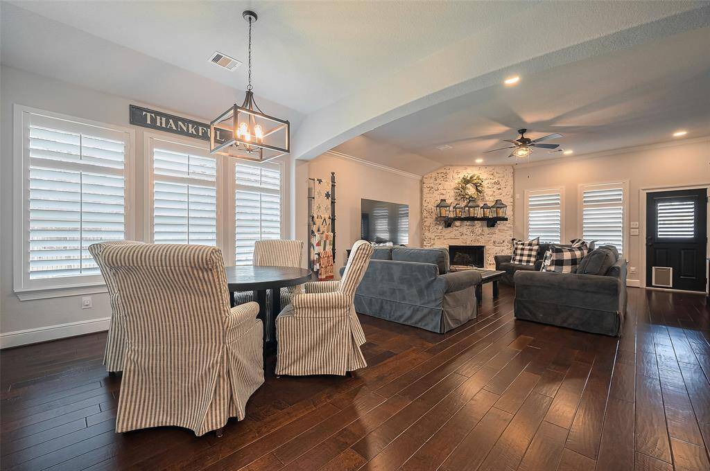 Open Concept with charm.