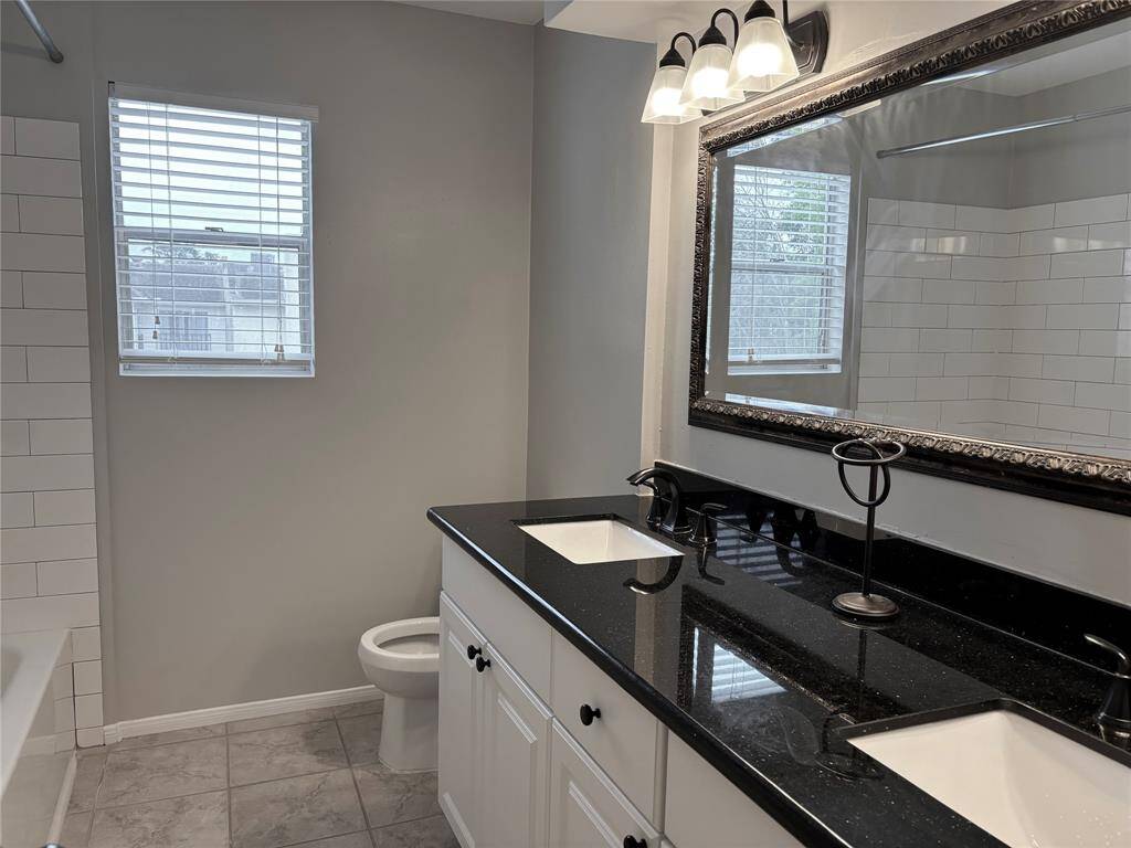 Primary Bath Granite &  Double Sinks