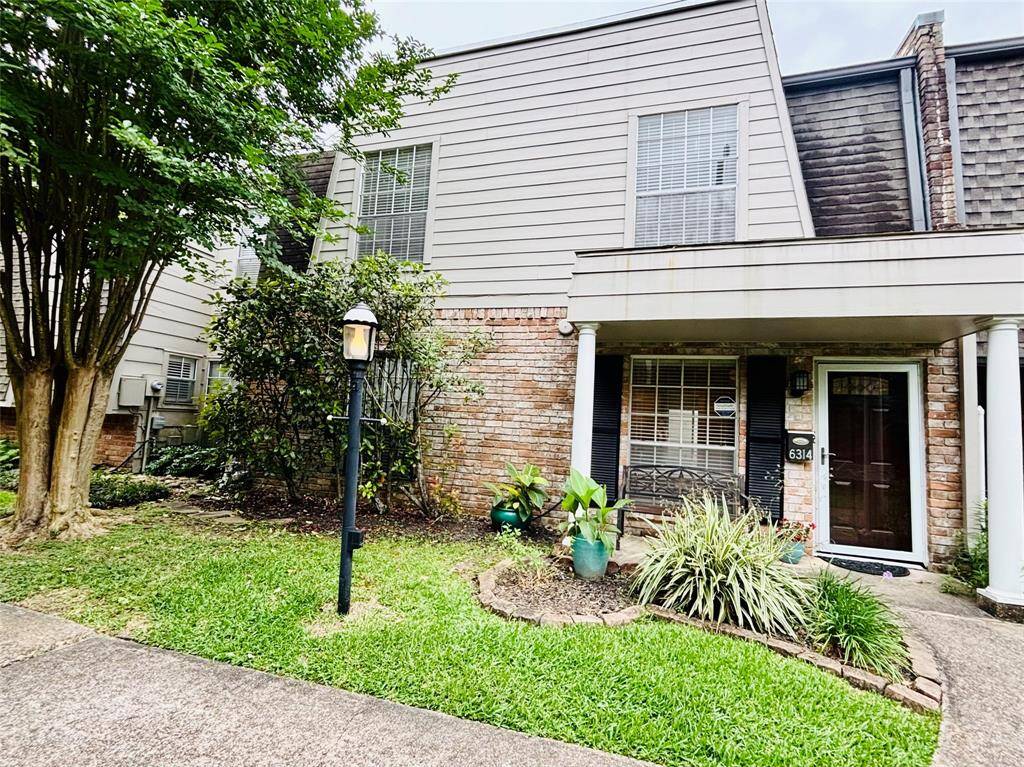 Convenient Location to TMC, Galleria, Downtown
