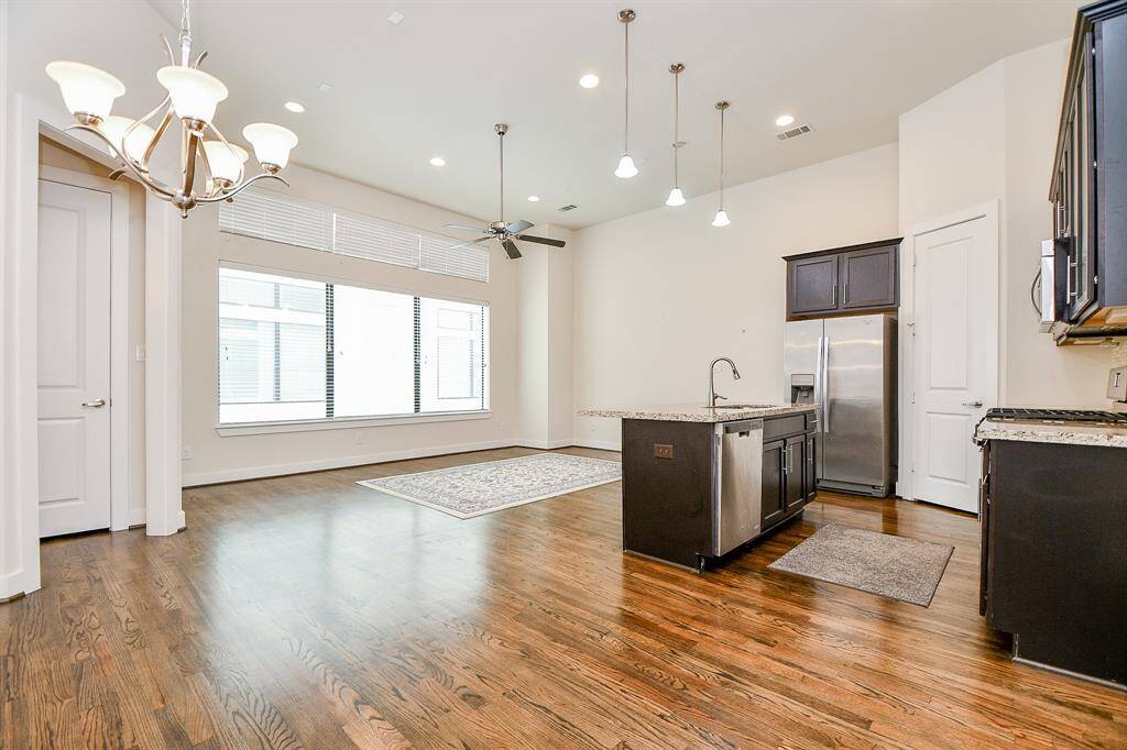 spacious Living room with open Kitchen