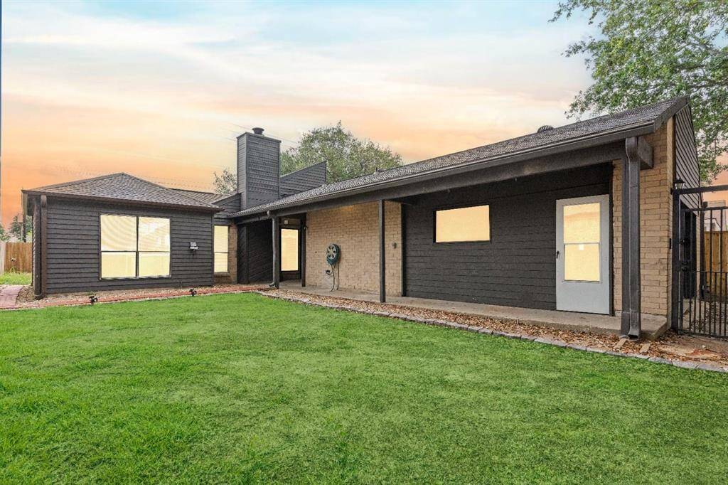 One story ranch home fully fenced front & back yard. Cul-de-sac street, no one behind you! Updated features: air conditioning unit, Furnace, foundation with lifetime warranty (2024), roof (2024), PEX piping, replaced electrical main, outlets, fence & more!