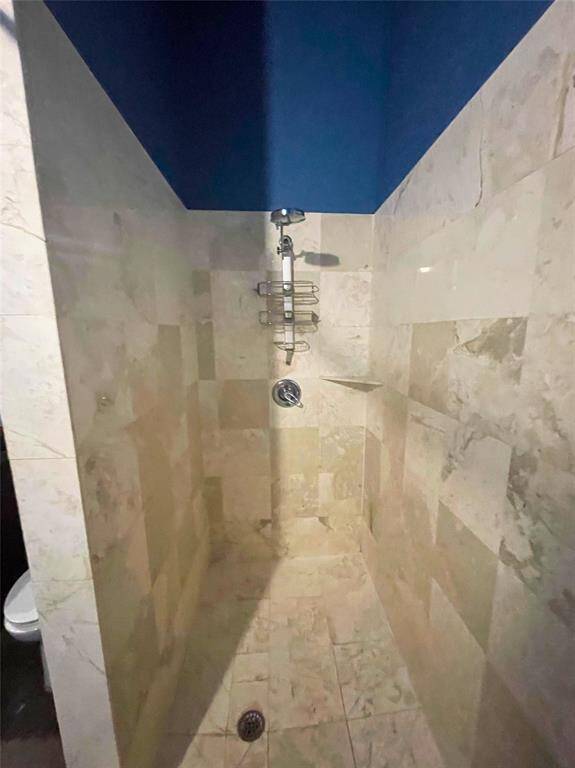 Custom shower with ample space.