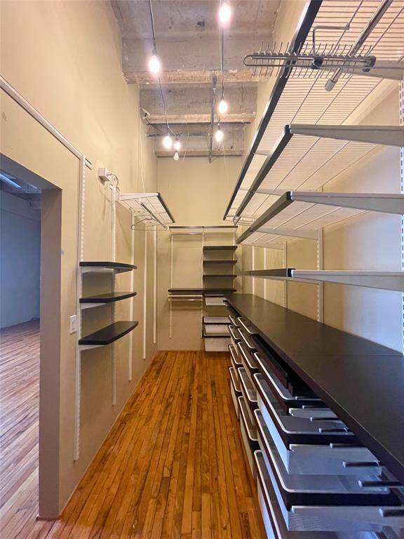 Enough closet space for 2 people.