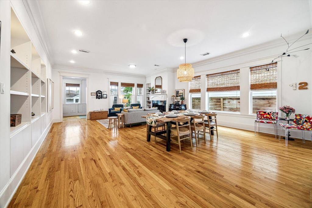 Enjoy a seamless open layout perfect for formal entertaining and busy daily life.