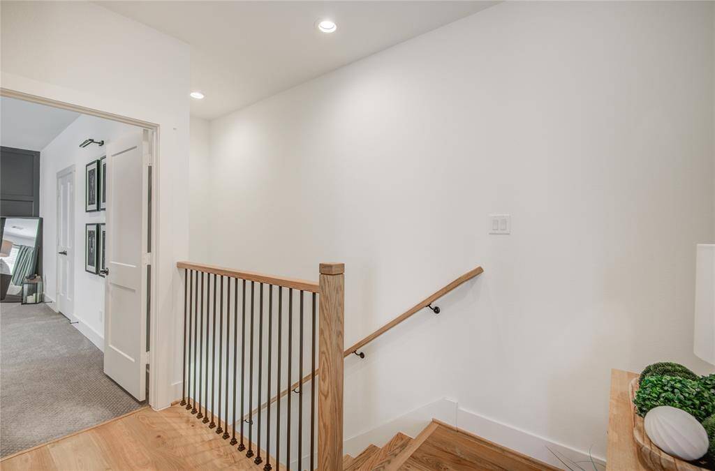 3rd floor entrance