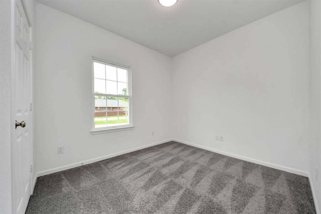 1st secondary bedroom