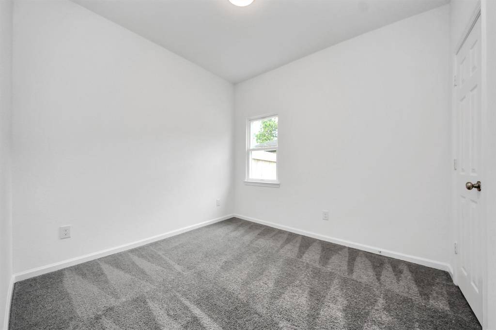 2nd secondary bedroom