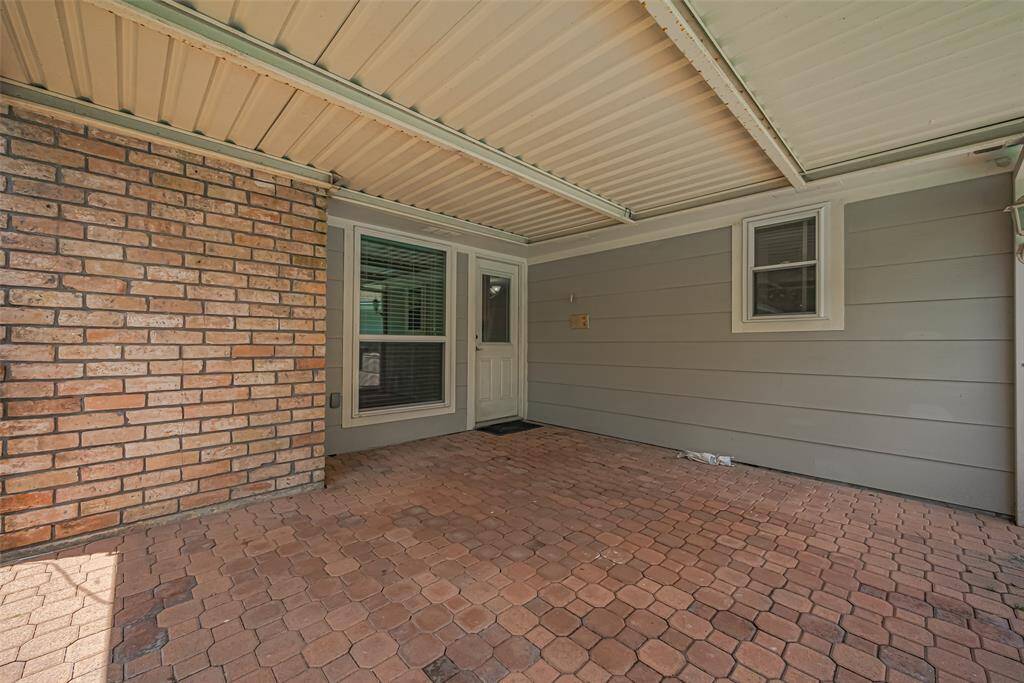 Alternate view of the covered patio