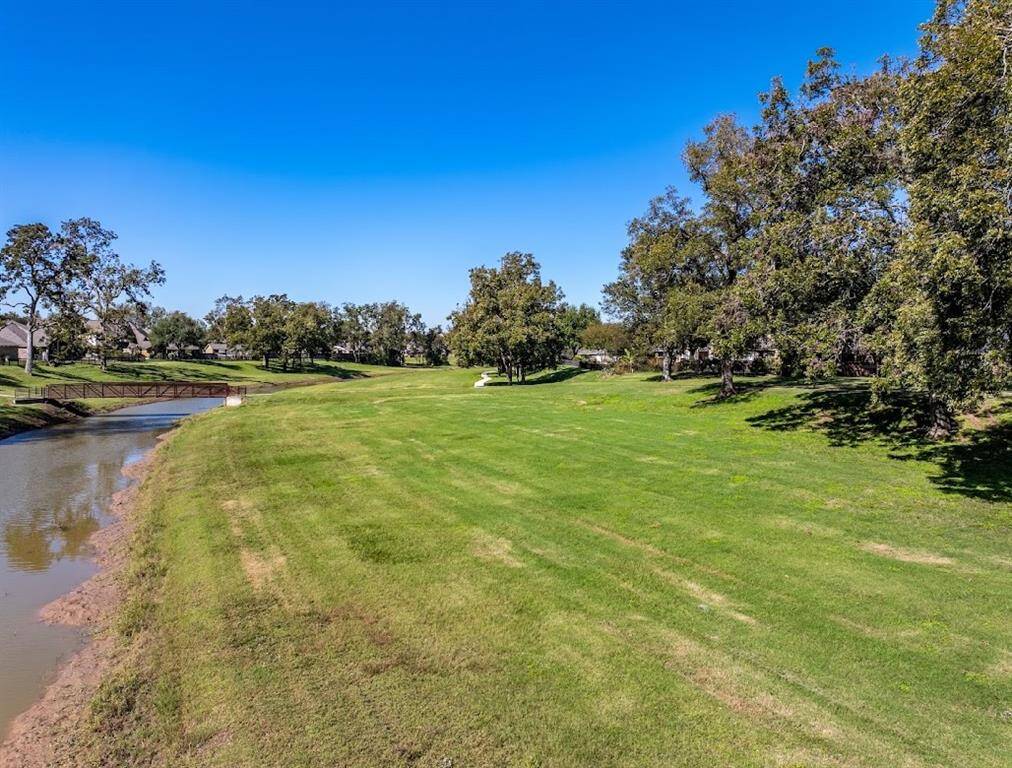 Walk out your door and you'll find Oyster Creek just right around the corner, lined with walking trails.