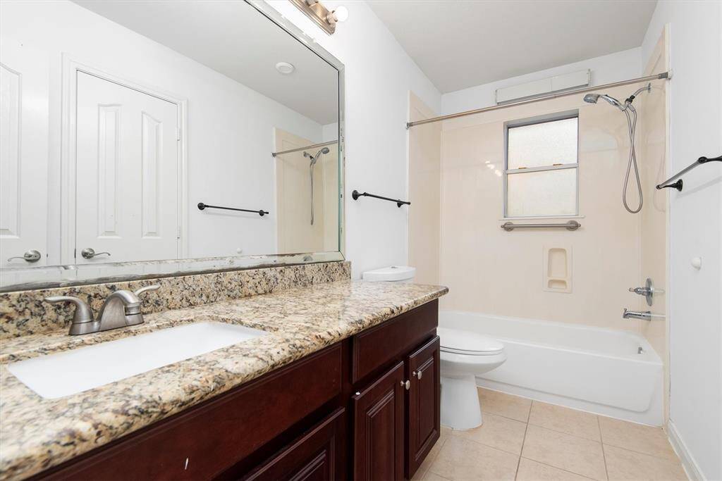 2nd bathroom