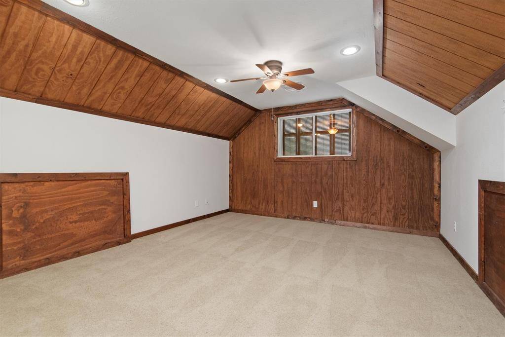 Air Conditioned Garage Studio
