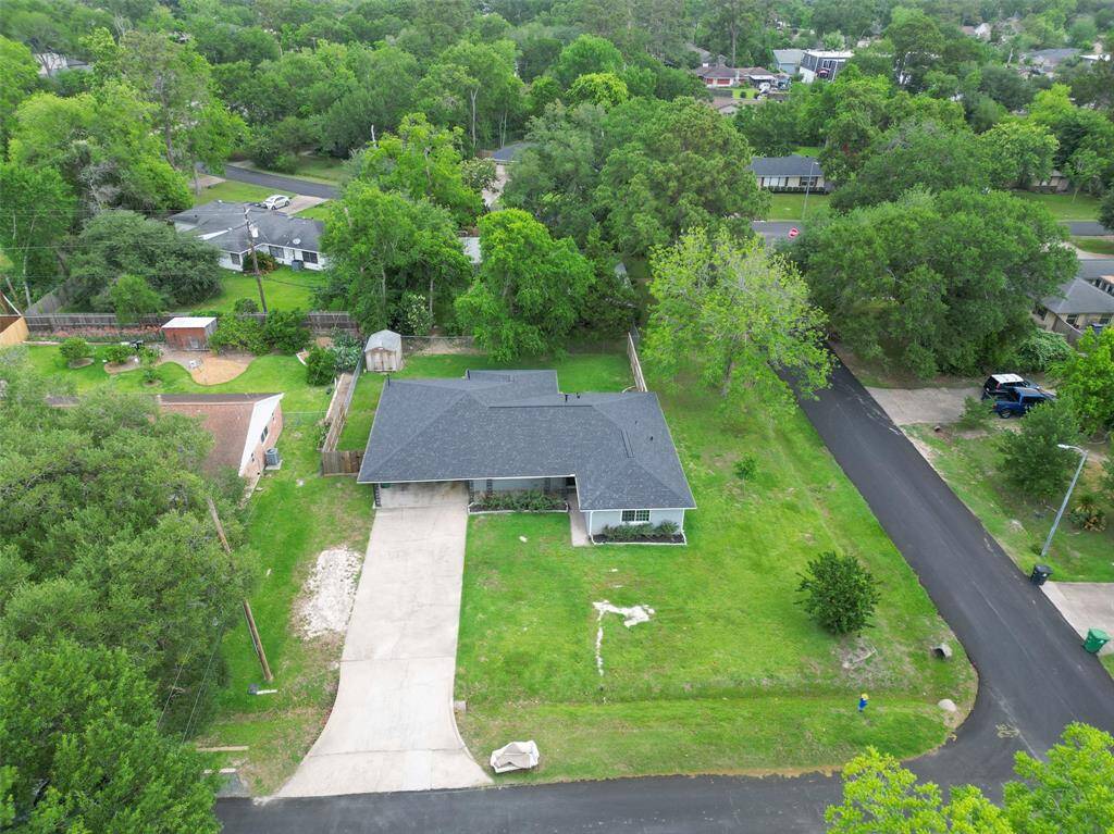 Another shot to give perspective on the lot size and layout of the home.  Great space if you decided to rebuild.