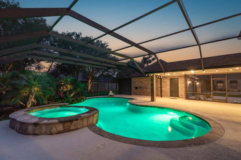Imagine coming to this after a long day at work. Spa on and ready to relax.  Your own private oasis.