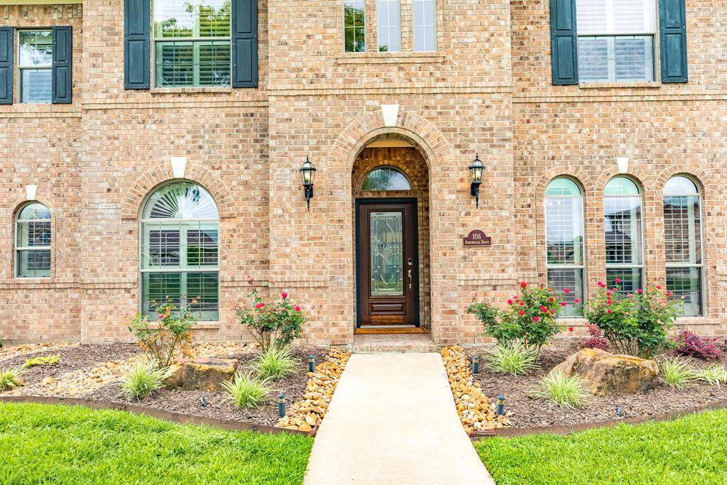 Let's head on in and take a look at everything this home has to offer, but first check out the arched entry way along with the arched windows blending a timeless traditional beauty with a touch of character to keep it classy.   Be prepared to fall in love.