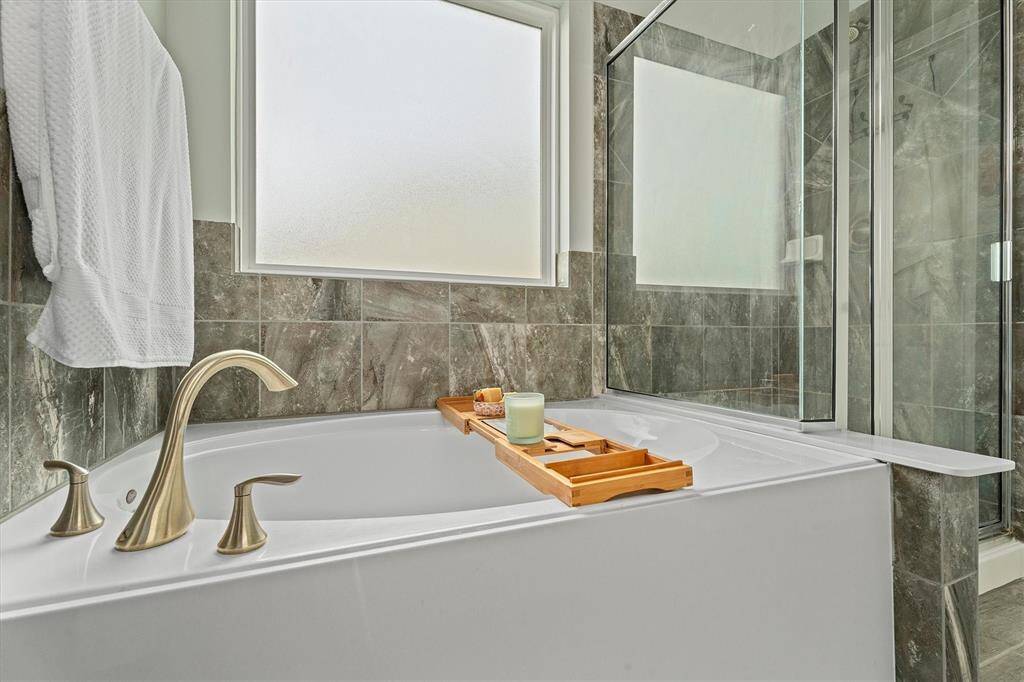 Spa Like Tub