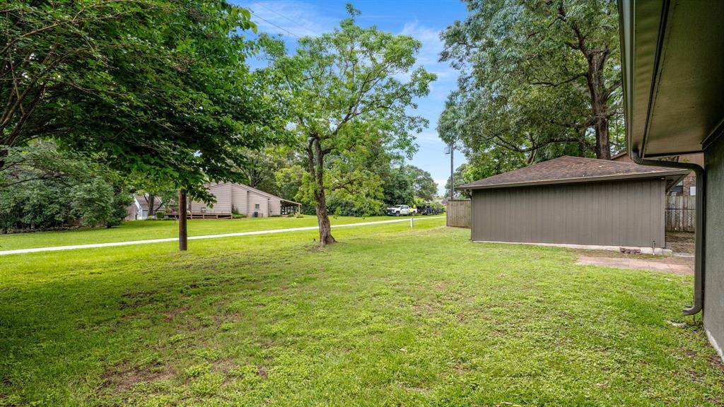 This property is located right behind a walking trail.