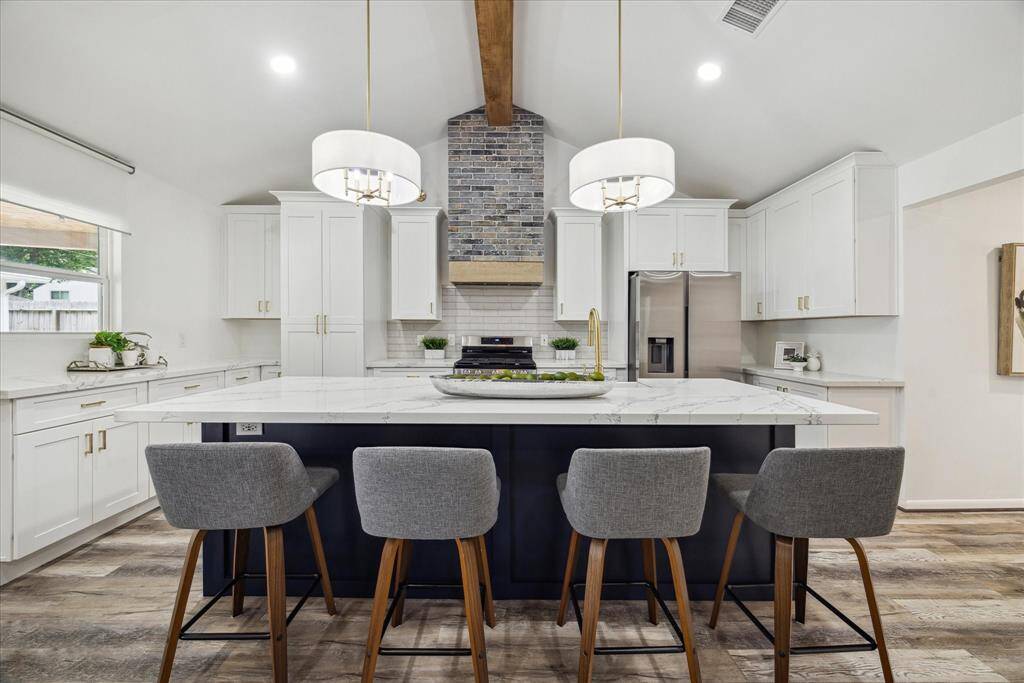 Welcome home!This chef’s kitchen features a spacious island, perfect for entertaining and everyday living