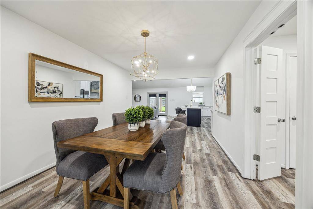 This is the perfect space for everyday dining and special occasions or holidays.