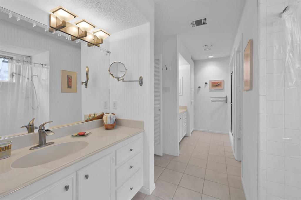 Double Vanity