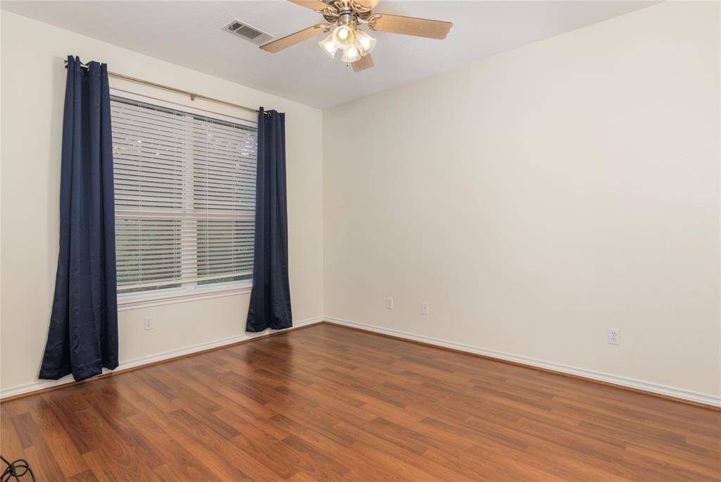 Third bedroom.