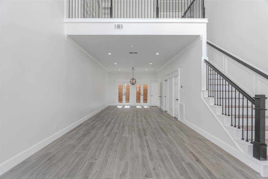 Spacious Layout: Open And Airy First-floor Living Spaces Designed For Effortless Entertaining.